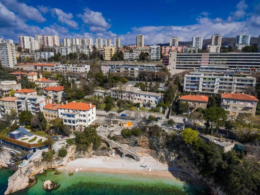 Atelier Apartments Rijeka Exteriör bild